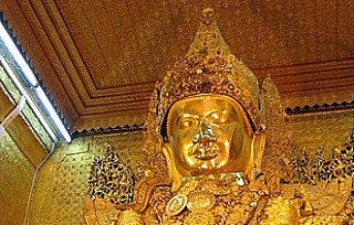 Amarapura Boeddhabeeld - Mahamuni