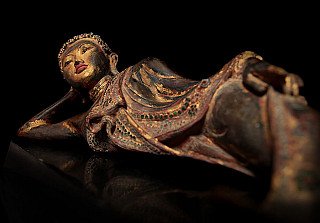 antique-buddha-statue