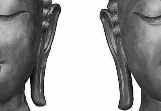 buddha-earlobe
