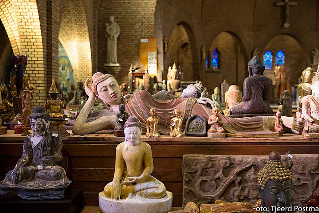Dhyani Buddha