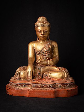 Antieke houten Mandalay Boeddha