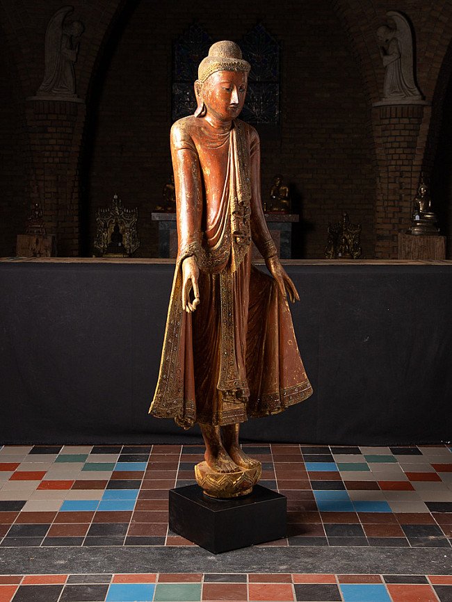 Antique Wooden Mandalay Buddha