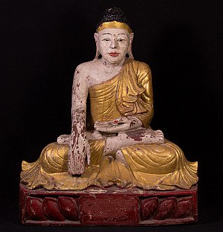 Antiek houten Mandalay Boeddhabeeld